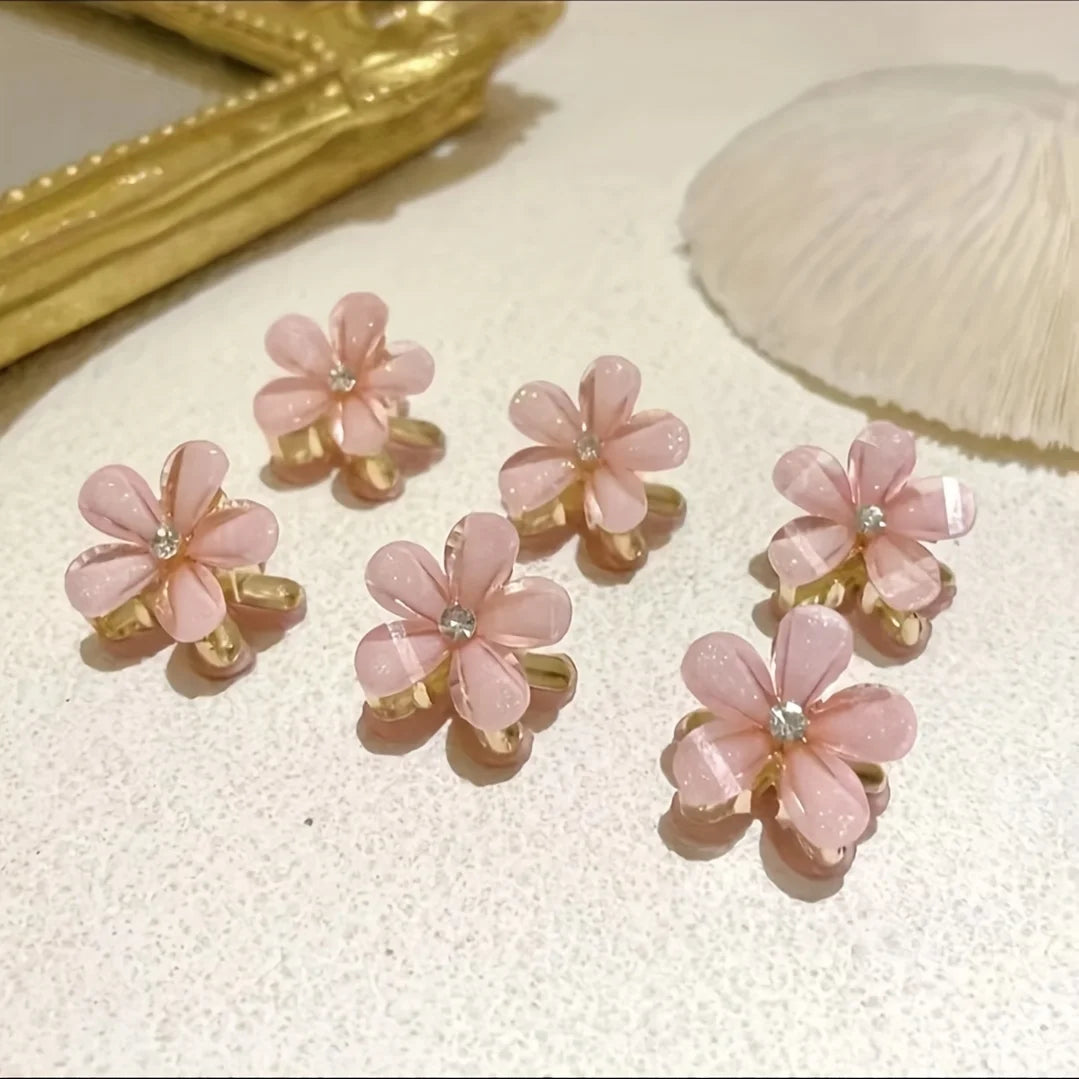 Elegant Pearl Flower Hair Clips – Soft Elegance for Every Look